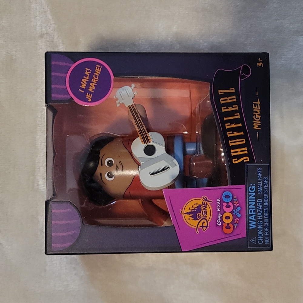 Disney / Pixar Coco Shufflerz Miguel Exclusive Walking Figure